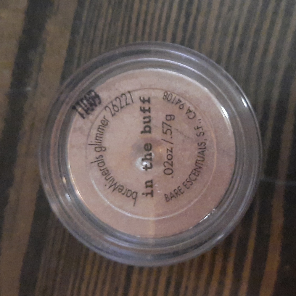 Bare Minerals glimmer in the buff